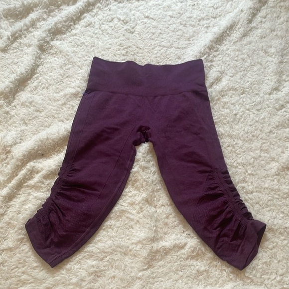 Lululemon capri leggings for women’s - Picture 8 of 12